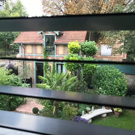 Maison Chaleureuse A Cloud Avec Jardin Cloture * Saint-Cloud